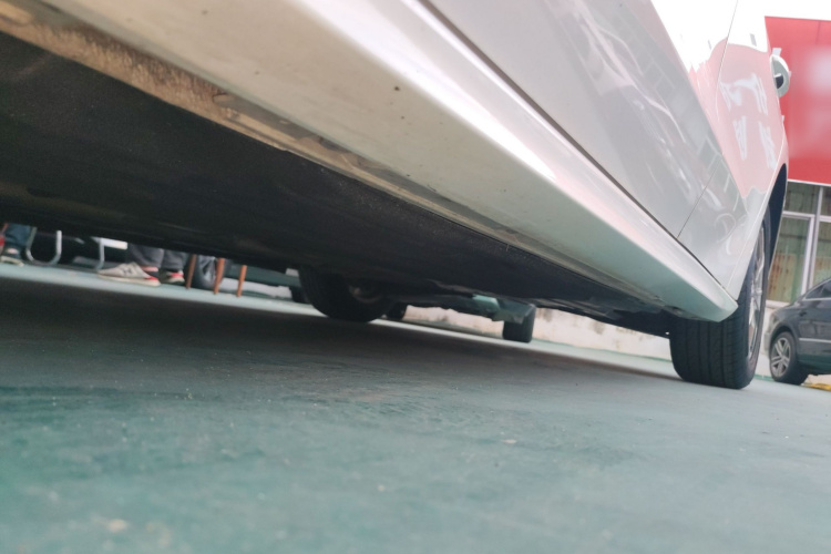 福特 福克斯 2020款 两厢 EcoBoost 180 自动锋潮型局部细节9002