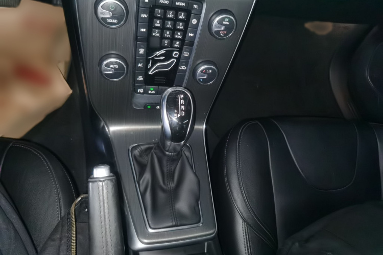 沃尔沃V40 2015款 1.6T 智雅版局部细节18