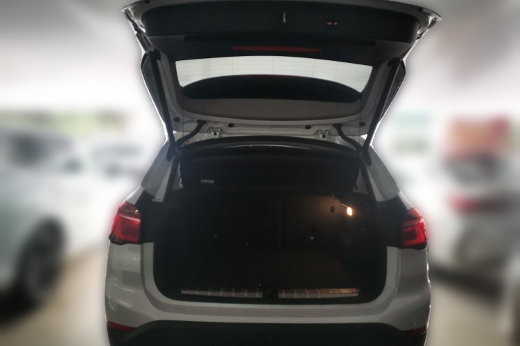 宝马X1 2018款 sDrive20Li 领先型中控内饰23