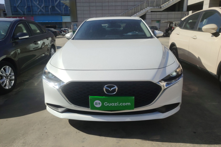 马自达3 昂克赛拉 2020款 1.5L 自动质悦天窗版车身外观2