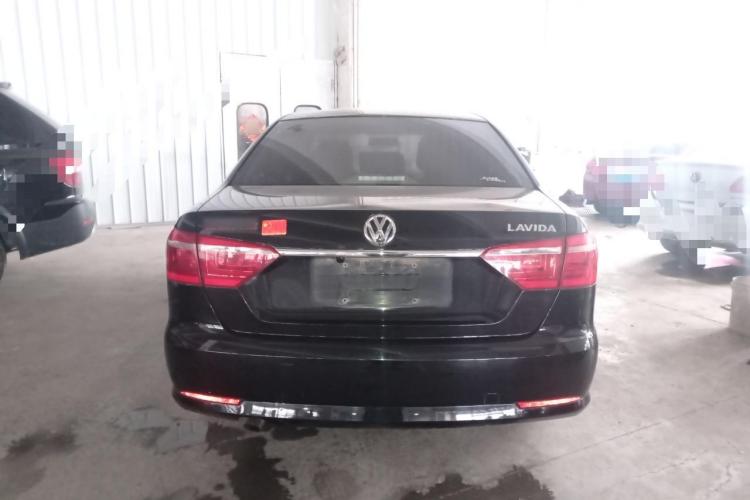 大众 朗逸 2013款 改款经典 1.6L 自动风尚版车身外观6004