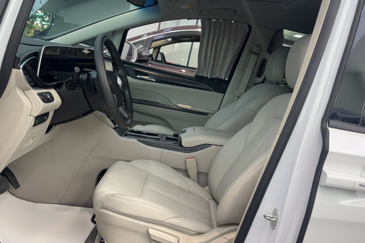 别克GL8 2023款 ES陆尊 舒适型局部细节19