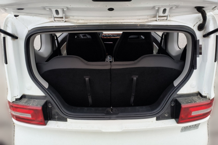 五菱汽车 宏光MINIEV 2022款 轻松款 磷酸铁锂中控内饰23