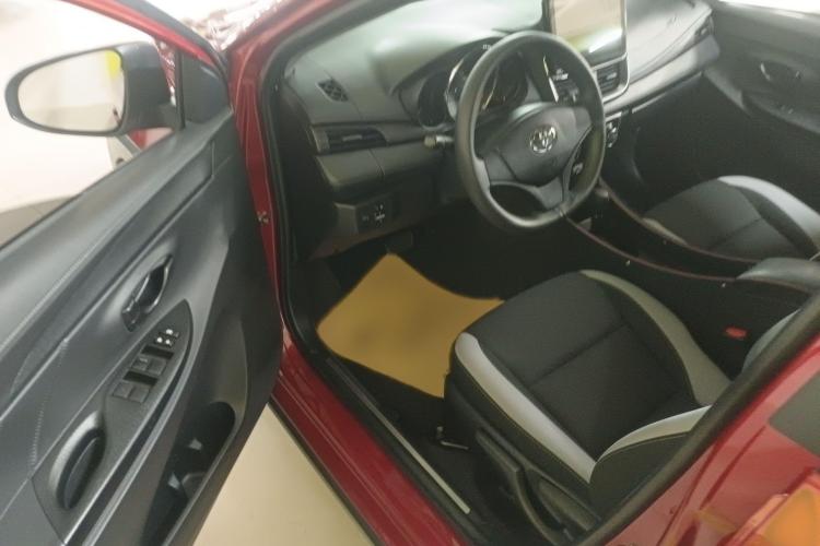 丰田 YARiS L 致炫 2020款 致炫X 1.5L CVT领先版中控内饰7002