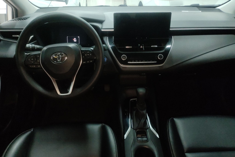 丰田 卡罗拉 2023款 1.8L 智能电混双擎 精英版中控内饰12