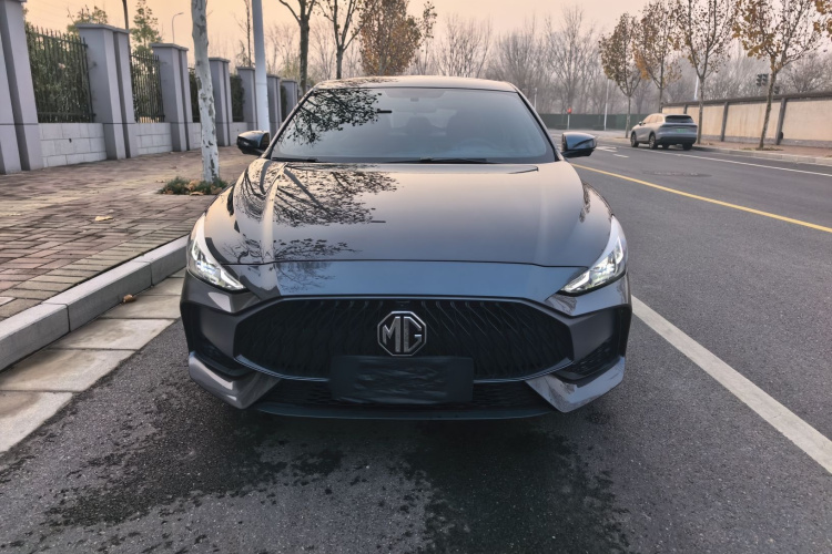 名爵 MG5 2023款 180DVVT CVT豪华版车身外观6001