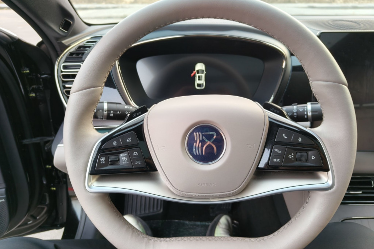 比亚迪 汉 2025款 EV 701KM激光雷达智驾型局部细节13