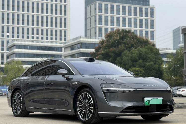 鸿蒙智行 享界S9 2024款 纯电 Ultra 四驱旗舰版车身外观6006