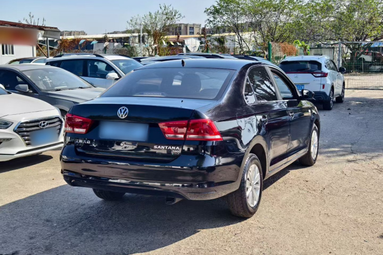 大众 桑塔纳 2015款 1.6L 手动风尚版车身外观6006