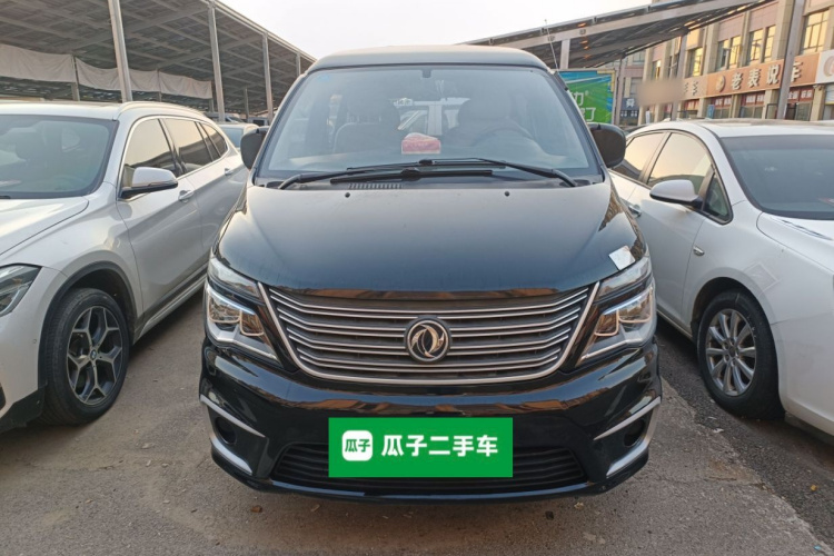 东风风行 菱智 2020款 M5L 1.6L 基本型 7座车身外观2