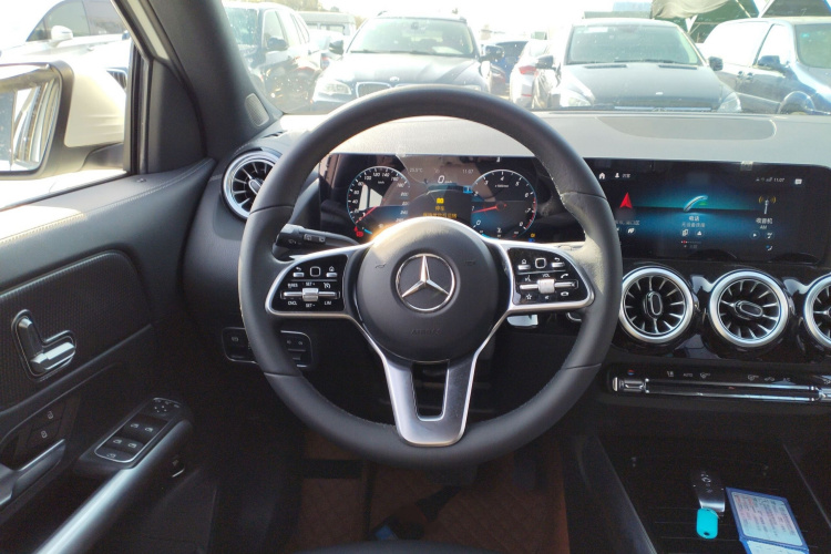 奔驰GLA 2020款 GLA 200局部细节13