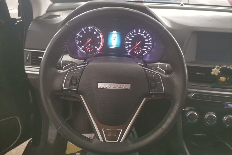 哈弗H6 2018款 红标 运动版 1.5T 自动两驱精英型中控内饰13