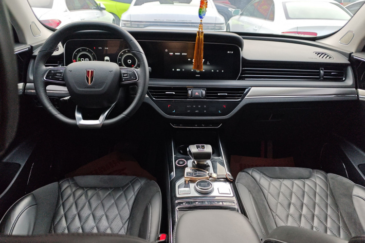 红旗HS5 2019款 2.0T 智联旗享版中控内饰12