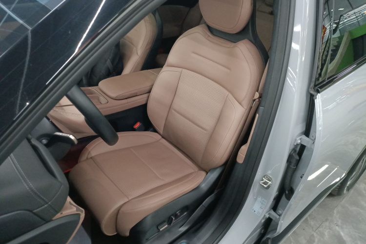 蔚来ES6 2023款 75kWh中控内饰19