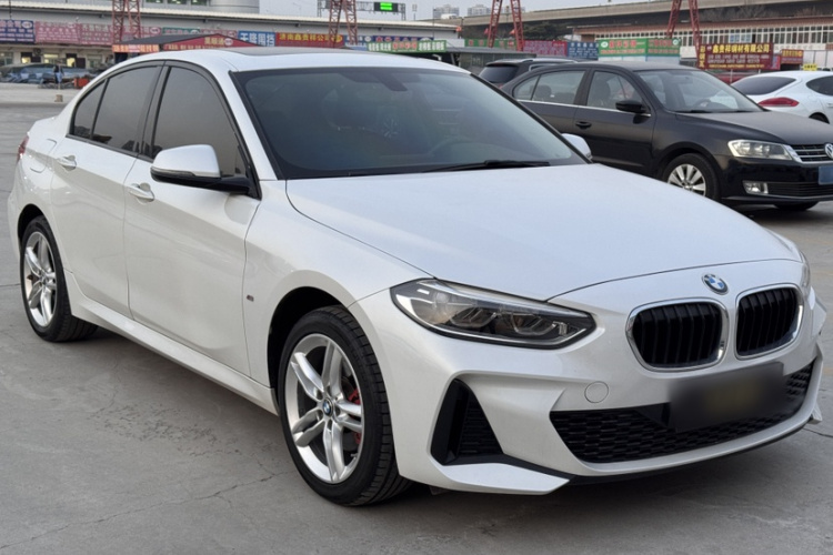 宝马1系 2020款 120i M运动套装车身外观6001