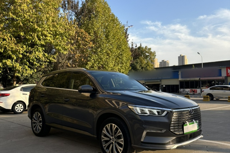 比亚迪 宋Pro新能源 2019款 EV 高功率高续航版旗舰型车身外观6006