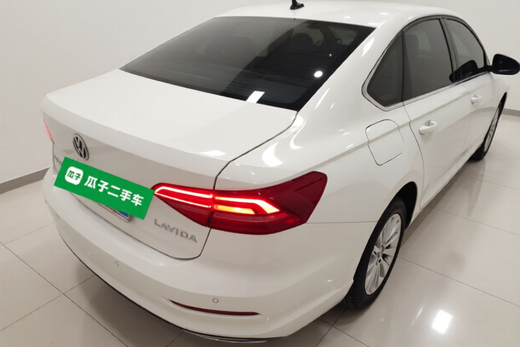 大众 朗逸 2021款 1.5L 自动舒适版车身外观7