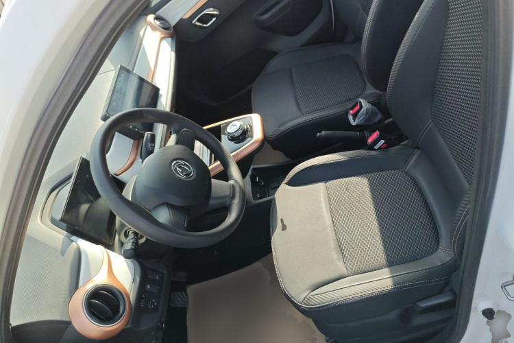 东风纳米EX1 2023款 PRO 轻风版闪电型局部细节19