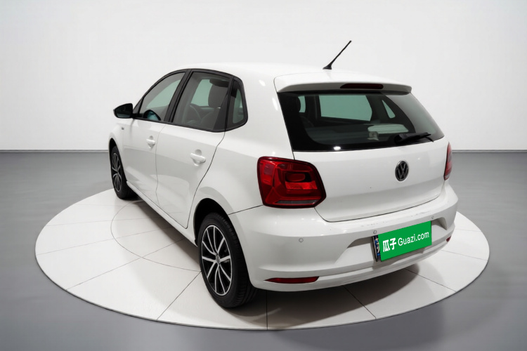 大众 Polo 2016款 1.6L 自动舒适型车身外观5