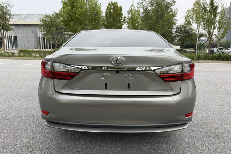 雷克萨斯ES 2015款 250 典雅版车身外观6005
