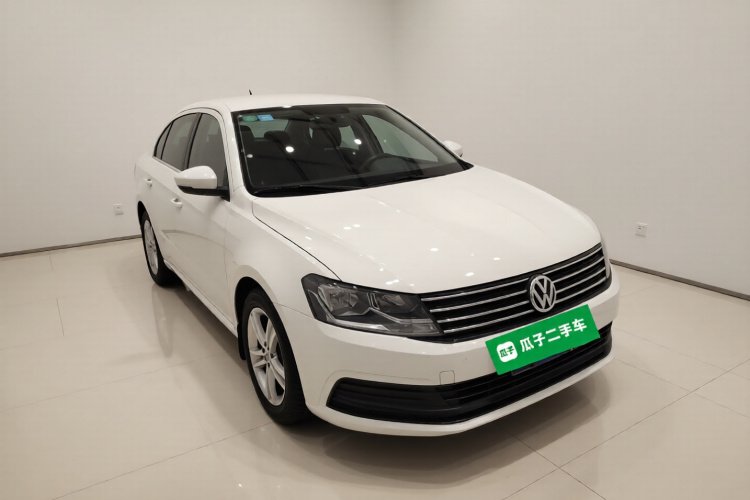 大众 朗逸 2017款 1.6L 自动风尚版车身外观3