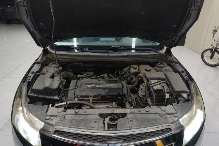 雪佛兰 科鲁兹 2014款 1.6L SL百万纪念版 MT局部细节24