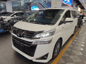 丰田 威尔法 2023款 皇冠 双擎 2.5L HV尊贵版