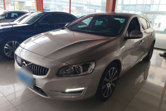 沃尔沃S60 2019款 S60L 改款 T5 智驭菁英版