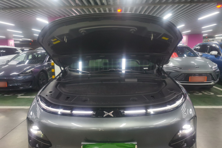 小鹏G6 2023款 580 长续航 Max机舱底盘24