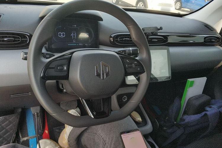 零跑汽车 零跑T03 2021款 400轻享版 磷酸铁锂中控内饰12