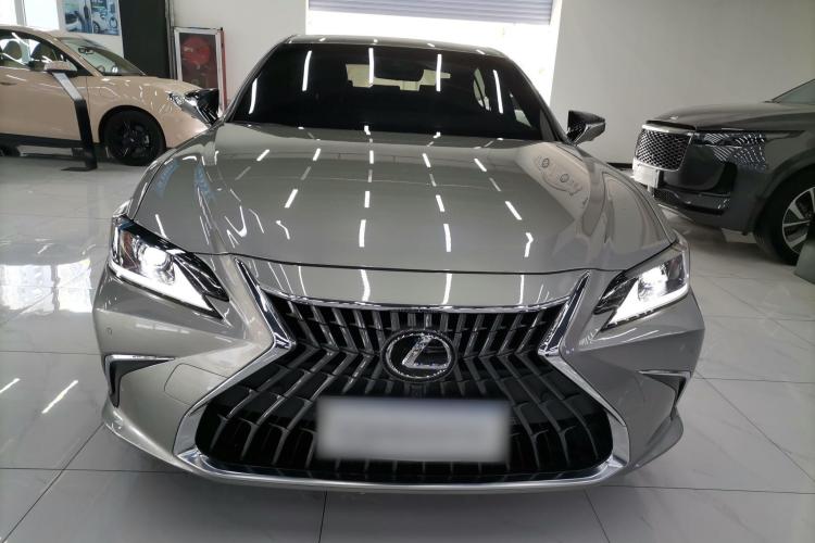 雷克萨斯ES 2022款 200 卓越版车身外观6001