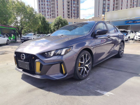 广汽传祺 影豹 2021款 270T DCT J15版