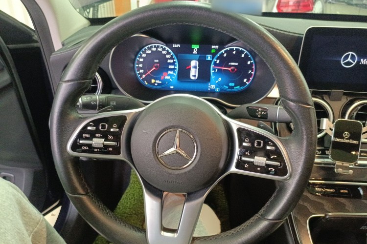 奔驰C级 2019款 C 260 L 运动版局部细节13