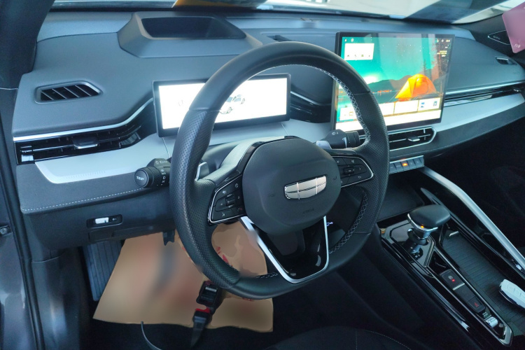 吉利汽车 星瑞 2025款 东方曜 2.0TD 望月版中控内饰12