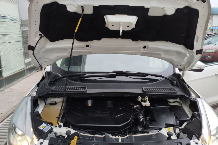 福特 翼虎 2015款 2.0L GTDi 四驱运动型局部细节24