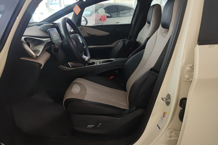 比亚迪 海豚 2023款 420km 时尚版中控内饰19