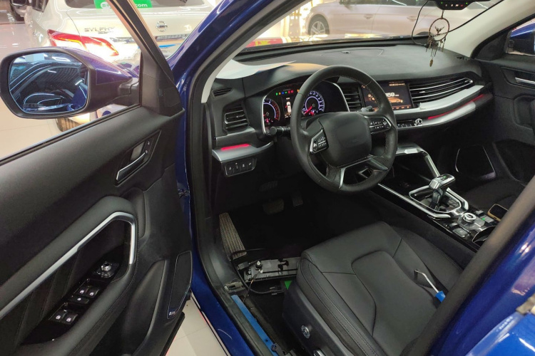 哈弗H6 2017款 红标 2.0T 自动两驱智尚型中控内饰20