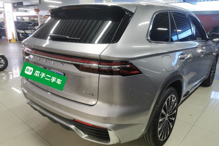 吉利汽车 星越L 2025款 东方曜 2.0TD 自动揽星版车身外观7