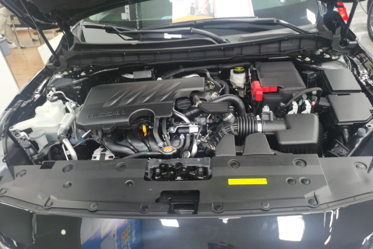 日产 天籁 2022款 2.0L XL-TLS 悦享版机舱底盘24