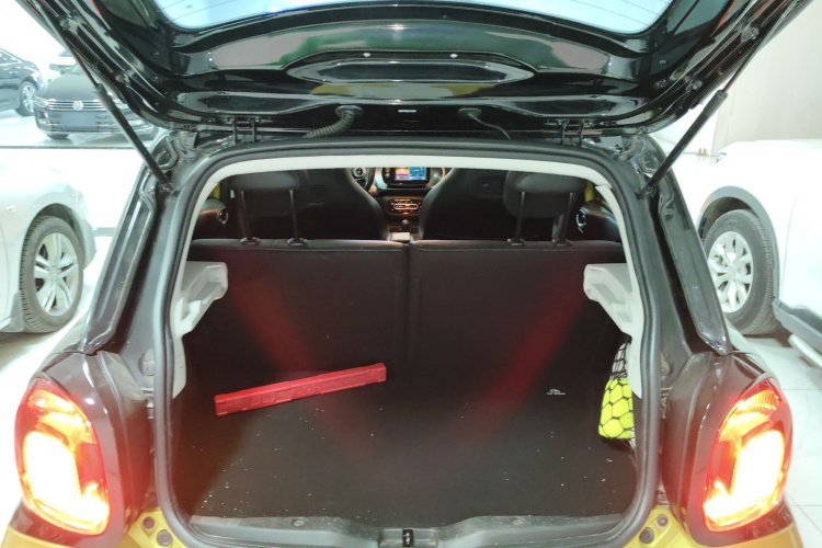 smart forfour 2016款 0.9T 66千瓦先锋版局部细节23