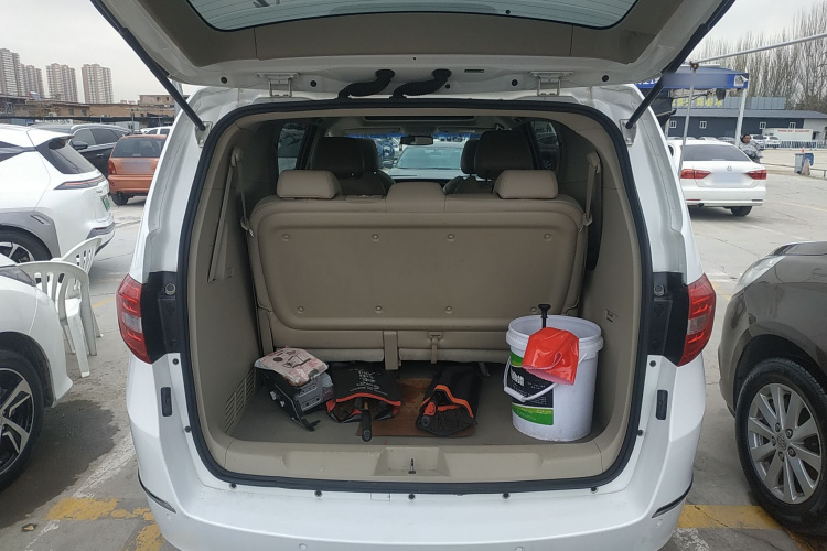 别克GL8 2018款 28T 豪华型 国VI局部细节23