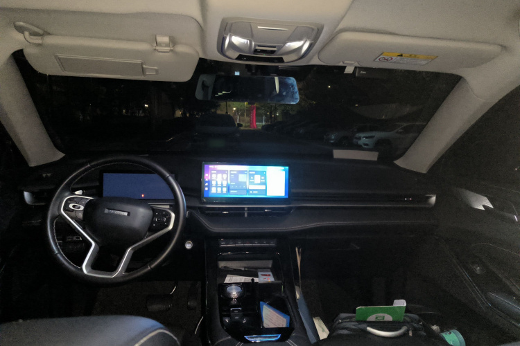 哈弗H6 2022款 第三代 1.5T 自动两驱Pro中控内饰12