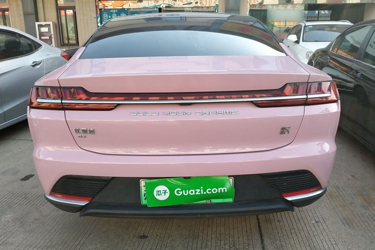 比亚迪 汉 2021款 EV 标准续航版豪华型车身外观6