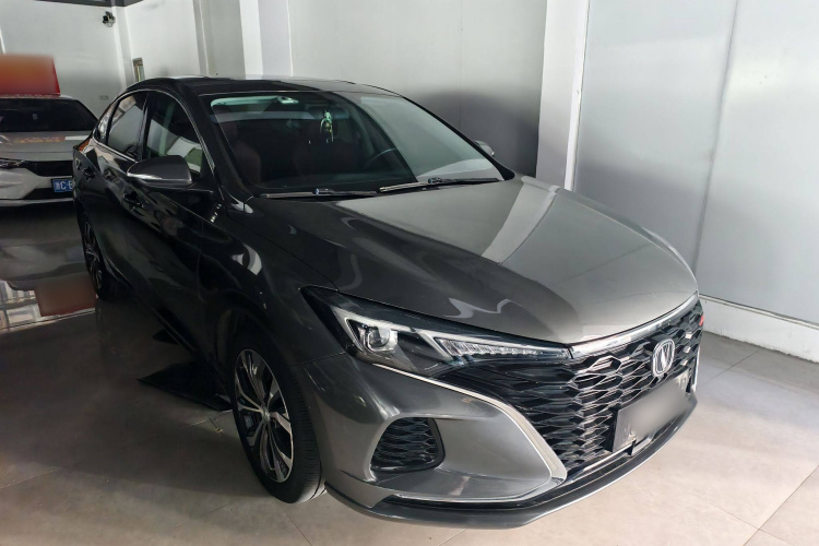 长安 逸动 2021款 PLUS 蓝鲸NE 1.4T GDI DCT旗舰型车身外观6002