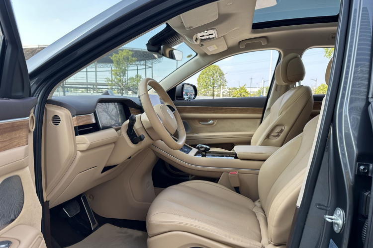 鸿蒙智行 问界M7 2024款 1.5T 智驾四驱Max版 6座局部细节9010