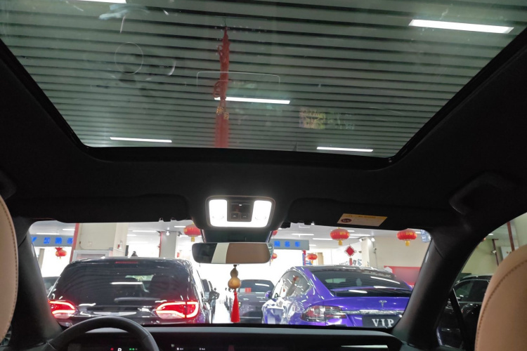 理想汽车 理想ONE 2021款 增程6座版局部细节22