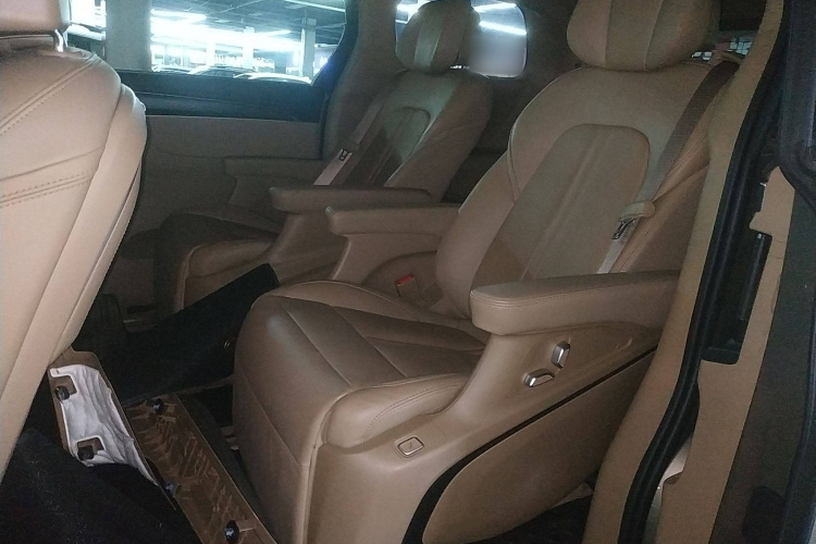 别克GL8 2021款 ES陆尊 653T 豪华型中控内饰7004