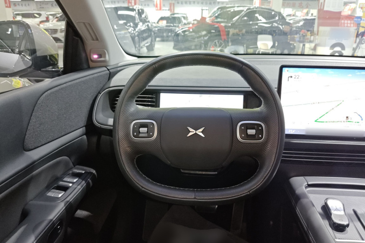 小鹏G6 2023款 755 超长续航 Pro中控内饰13