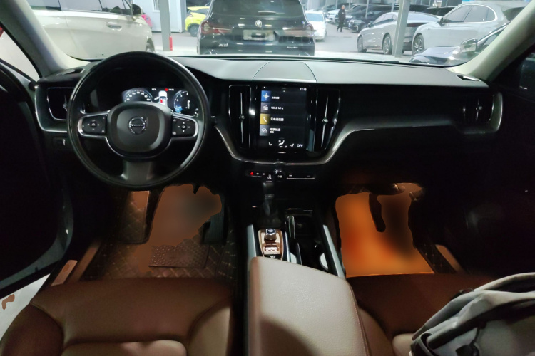沃尔沃XC60 2019款 T5 四驱智远版 国VI中控内饰12