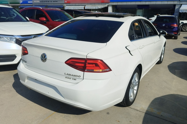 大众 凌渡 2015款 330TSI DSG舒适版车身外观7